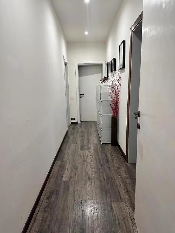 Hotel Karivi - Poma Florencia